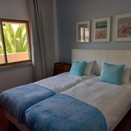 Inema House Iberlagos شقة
